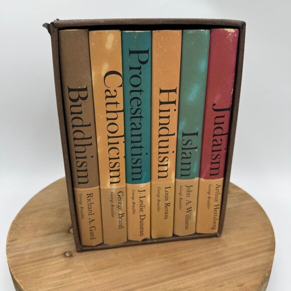 Mid Century c. 1962 Religions of the World 6 Volume Book Set in Holder - Buddhis - Picture 1 of 12